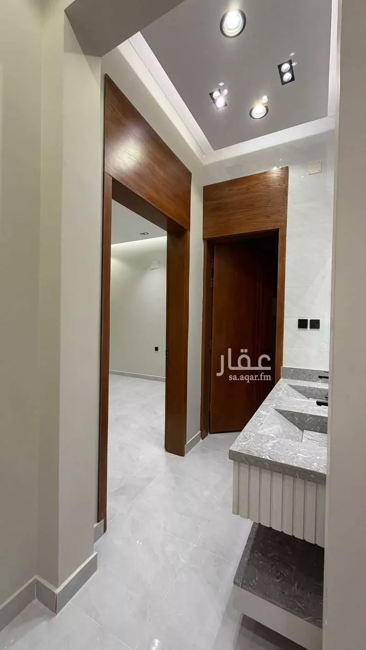 شقة للبيع في شارع إبراهيم الميموني ، حي الملك عبدالله ، بيشة ، بيشة صورة 5