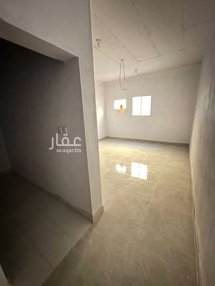 Building for Rent in Jeddah Al Ajawid 7
