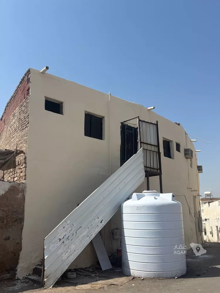 دور للبيع في شارع اسباط بن عبدالواحد, حي العنابس, مدينة المدينة المنورة, منطقة المدينة المنورة صورة 2