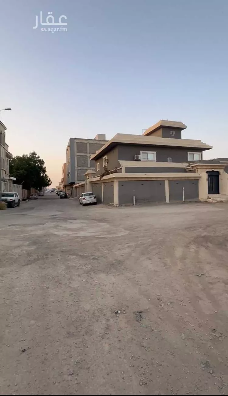 فيلا للبيع في شارع عبدالله ابن كثير, حي الخالدية, مدينة الخرج, منطقة الرياض صورة 5
