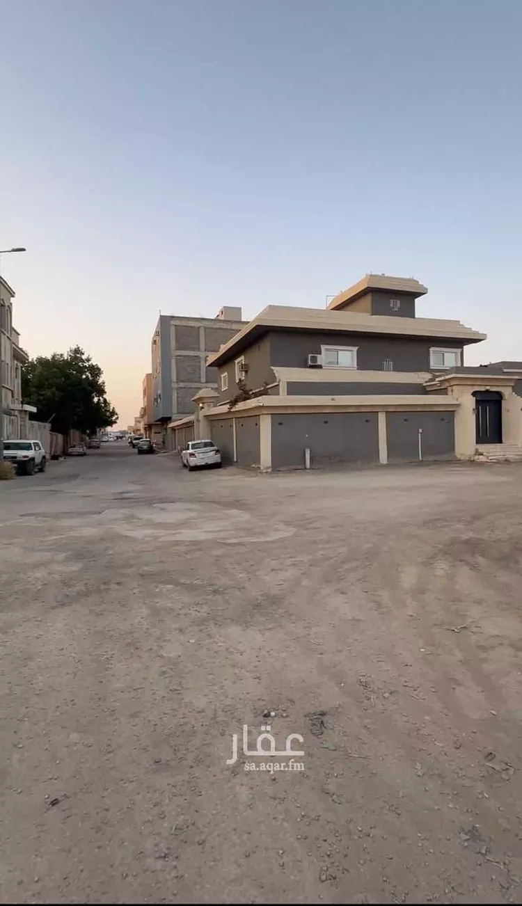 فيلا للبيع في شارع عبدالله ابن كثير, حي الخالدية, مدينة الخرج, منطقة الرياض صورة 4