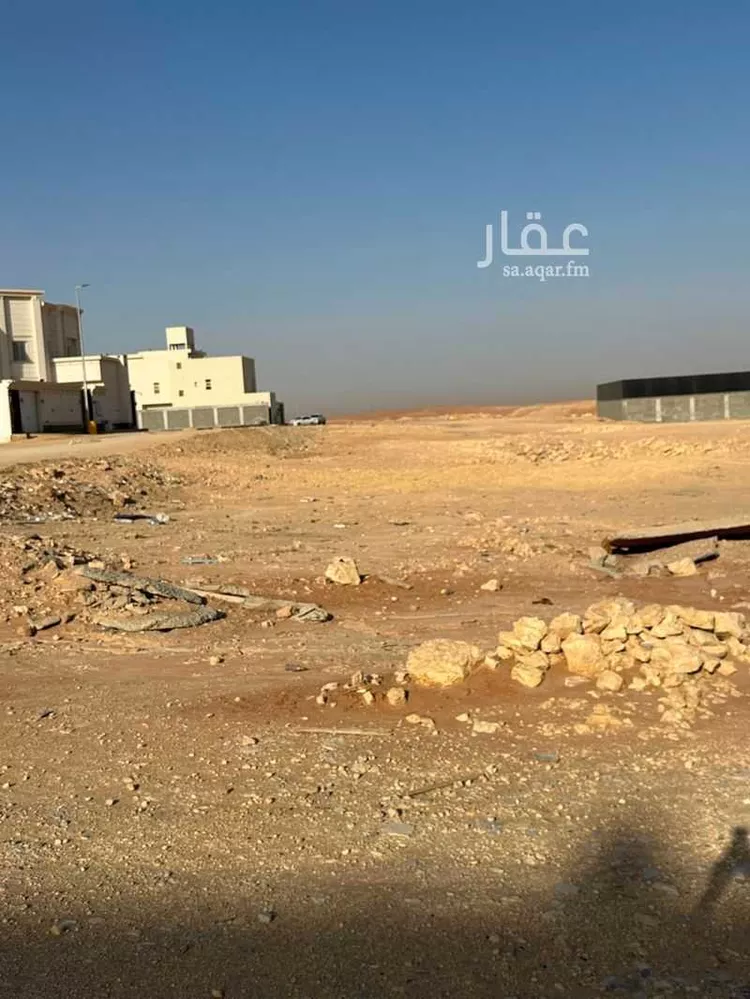 أرض للبيع في شارع عبدالواحد الموفق, حي العيون, مدينة الخرج, منطقة الرياض