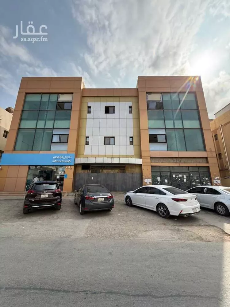 عمارة للإيجار في شارع أبي بكر الرازي, حي السليمانية, مدينة الرياض, منطقة الرياض صورة 3