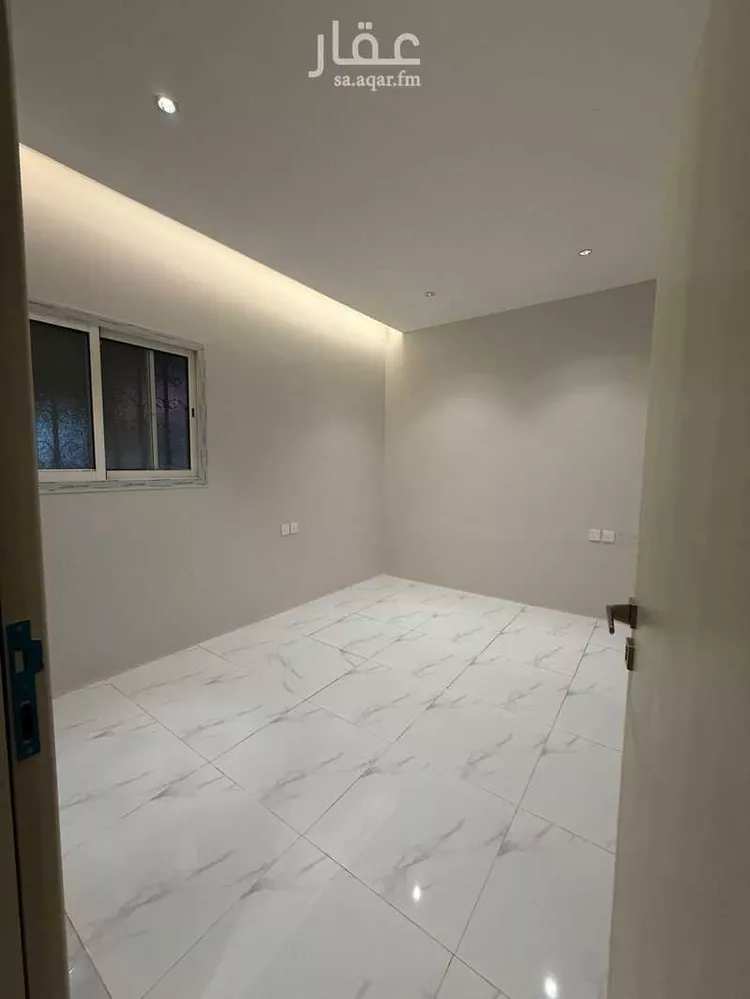 Building for Rent in Riyadh Al Mughrizat