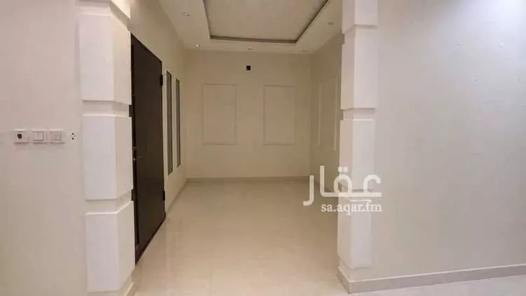 فيلا للبيع في شارع جبل المشايخ, حي القادسية, مدينة الرياض, منطقة الرياض صورة 5