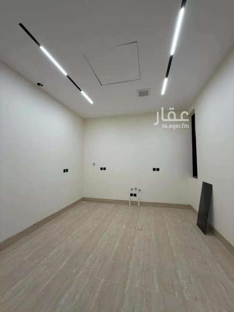 Villa for Sale in Riyadh Al Mahdiyah 8