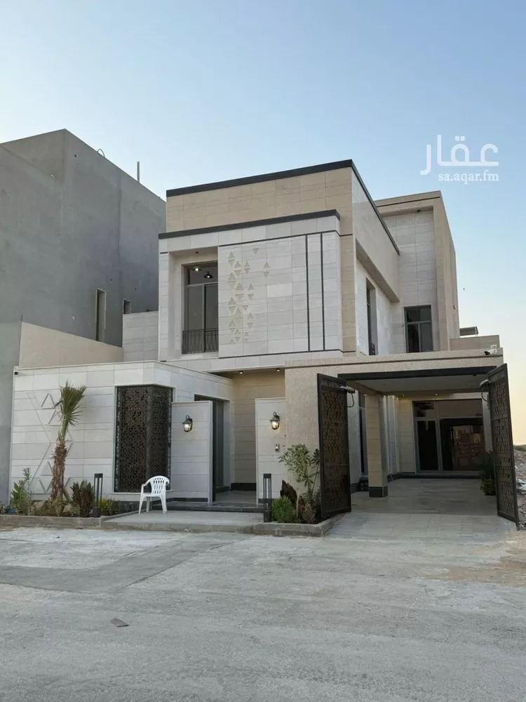 فيلا للبيع في شارع عبداللطيف بن المبارك, حي المهدية, مدينة الرياض, منطقة الرياض صورة 3