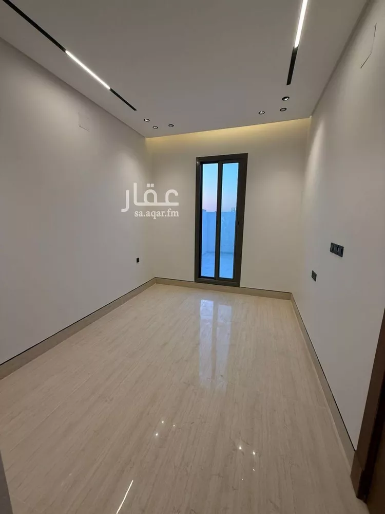 فيلا للبيع في شارع محمد بن هبة الله, حي المهدية, مدينة الرياض, منطقة الرياض صورة 4