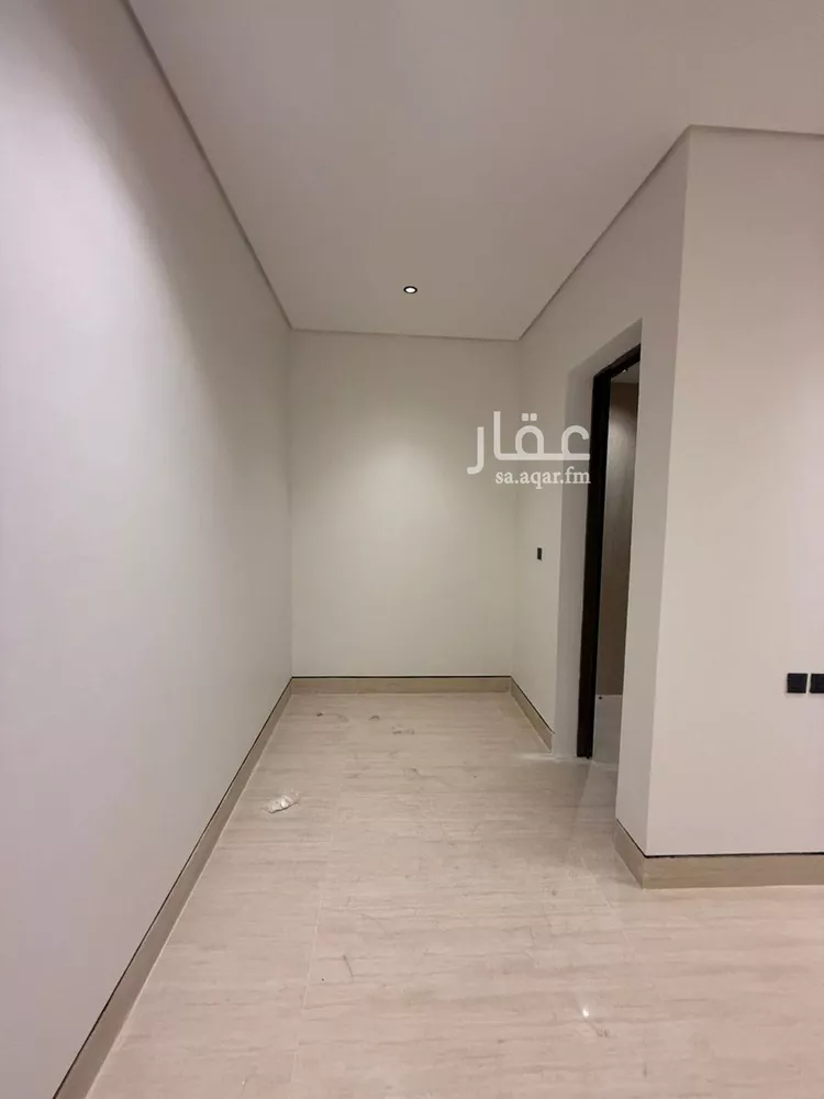 فيلا للبيع في شارع محمد بن هبة الله, حي المهدية, مدينة الرياض, منطقة الرياض 17