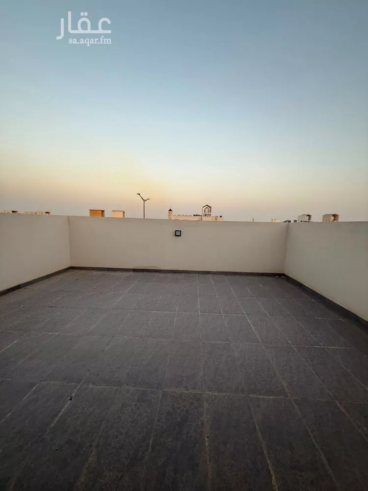 فيلا للبيع في شارع محمد بن هبة الله, حي المهدية, مدينة الرياض, منطقة الرياض 12
