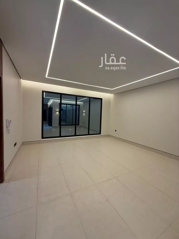 فيلا للبيع في شارع محمد بن هبة الله, حي المهدية, مدينة الرياض, منطقة الرياض 19