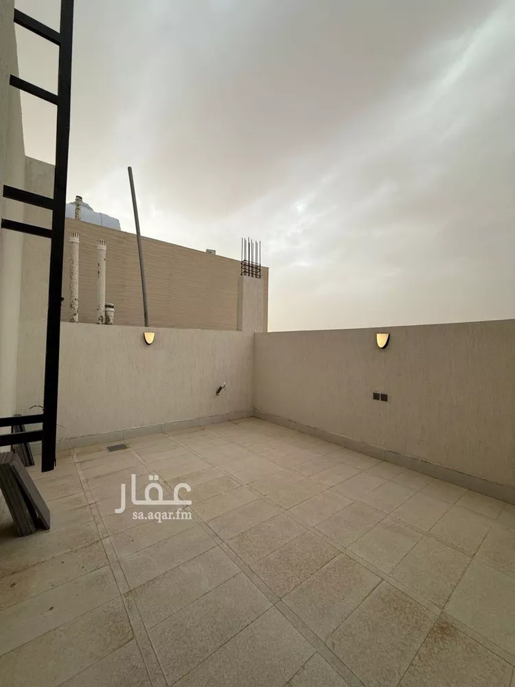 فيلا للبيع في شارع السيل الكبير, حي المهدية, مدينة الرياض, منطقة الرياض 24