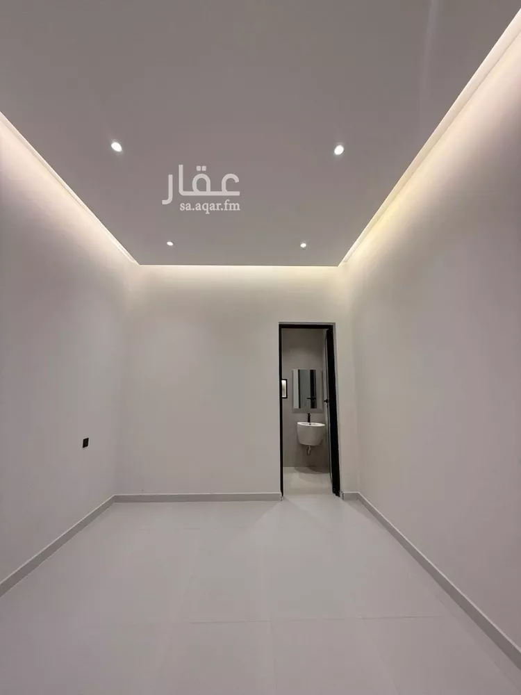 فيلا للبيع في شارع السيل الكبير, حي المهدية, مدينة الرياض, منطقة الرياض صورة 4