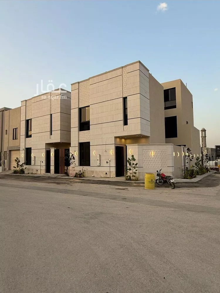 فيلا للبيع في شارع عبداللطيف بن المبارك, حي المهدية, مدينة الرياض, منطقة الرياض