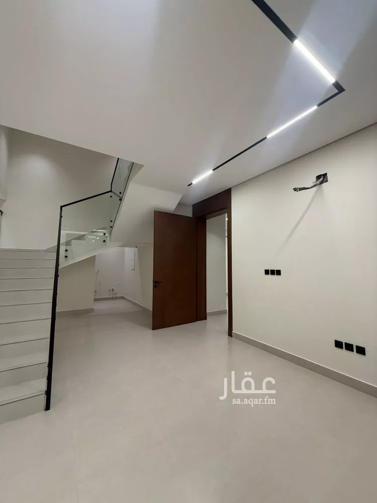 فيلا للبيع في شارع السيل الكبير, حي المهدية, مدينة الرياض, منطقة الرياض 13