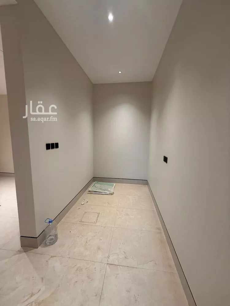 فيلا للبيع في شارع محمد بن هبة الله, حي المهدية, مدينة الرياض, منطقة الرياض صورة 3