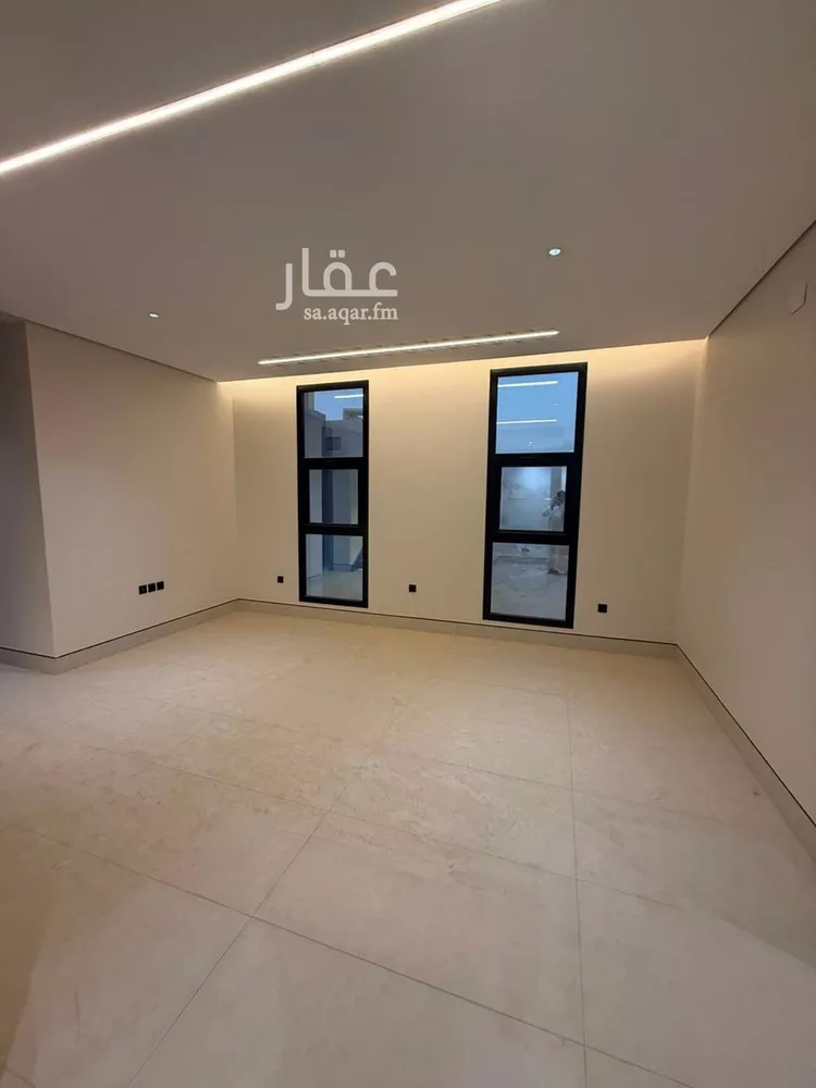 فيلا للبيع في شارع محمد بن هبة الله, حي المهدية, مدينة الرياض, منطقة الرياض 9