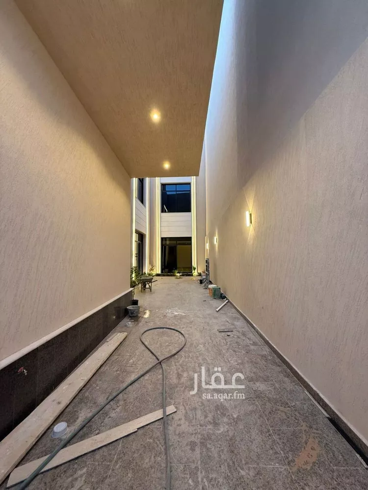 فيلا للبيع في شارع عبداللطيف بن المبارك, حي المهدية, مدينة الرياض, منطقة الرياض صورة 5