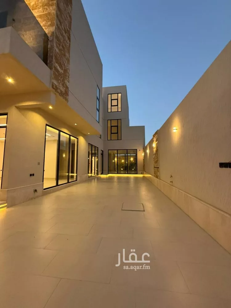 فيلا للبيع في شارع عبداللطيف بن المبارك, حي المهدية, مدينة الرياض, منطقة الرياض صورة 5