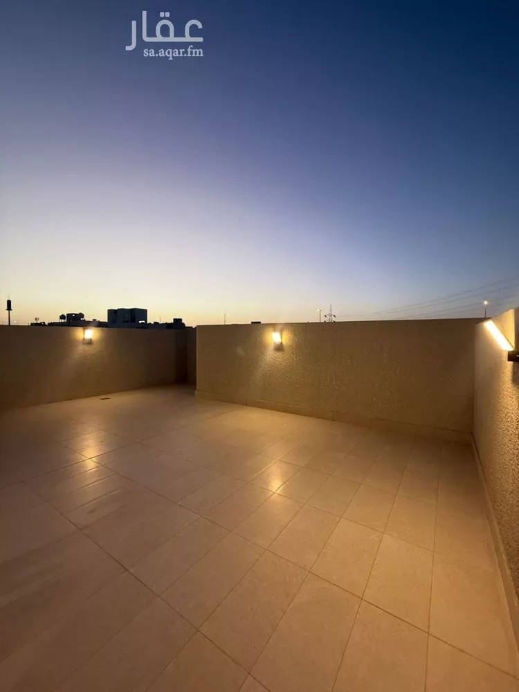 فيلا للبيع في شارع السيل الكبير, حي المهدية, مدينة الرياض, منطقة الرياض 18