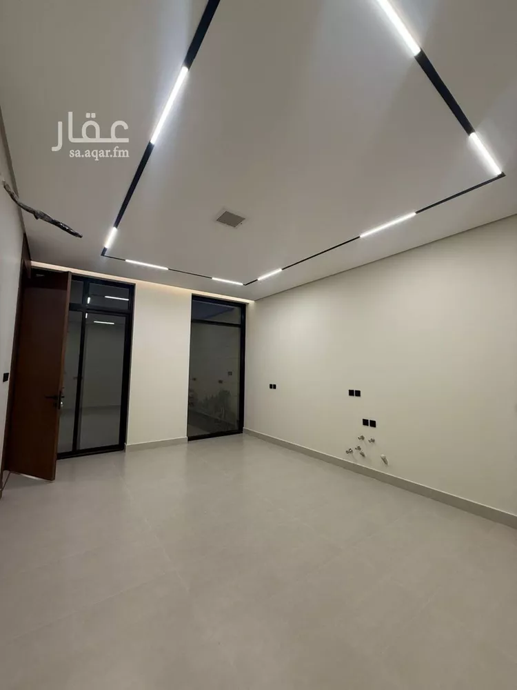 فيلا للبيع في شارع السيل الكبير, حي المهدية, مدينة الرياض, منطقة الرياض 16