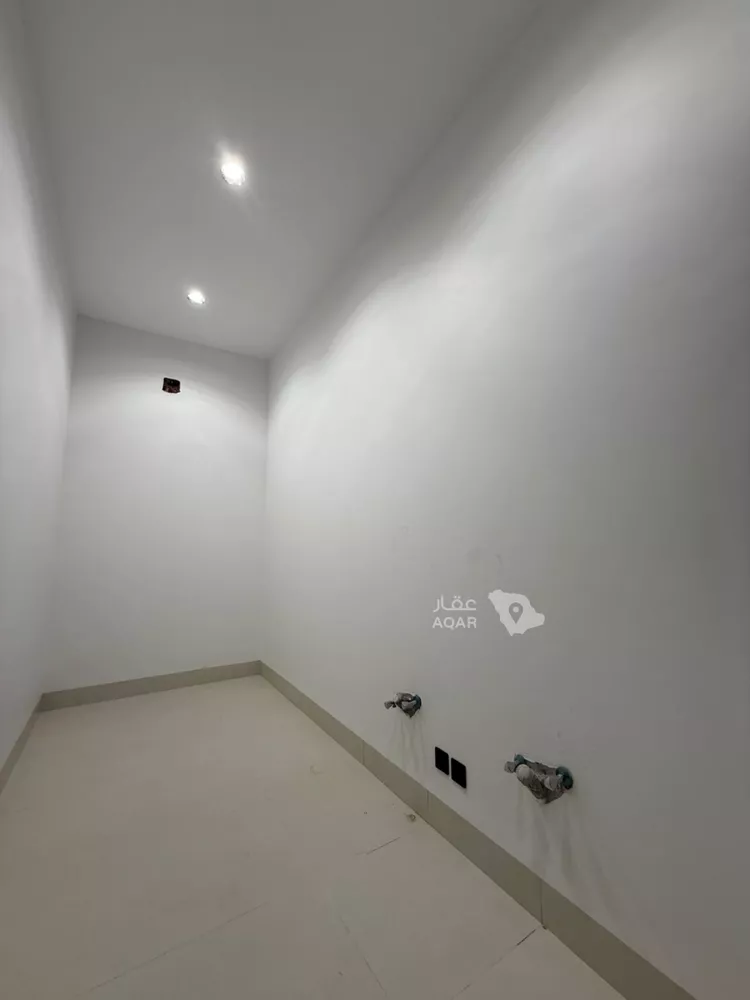 Villa for Sale in Riyadh Al Mahdiyah 24