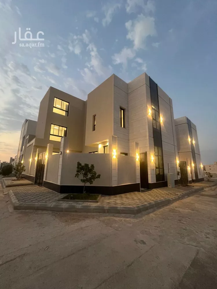 فيلا للبيع في شارع عبداللطيف بن المبارك, حي المهدية, مدينة الرياض, منطقة الرياض 1 صورة