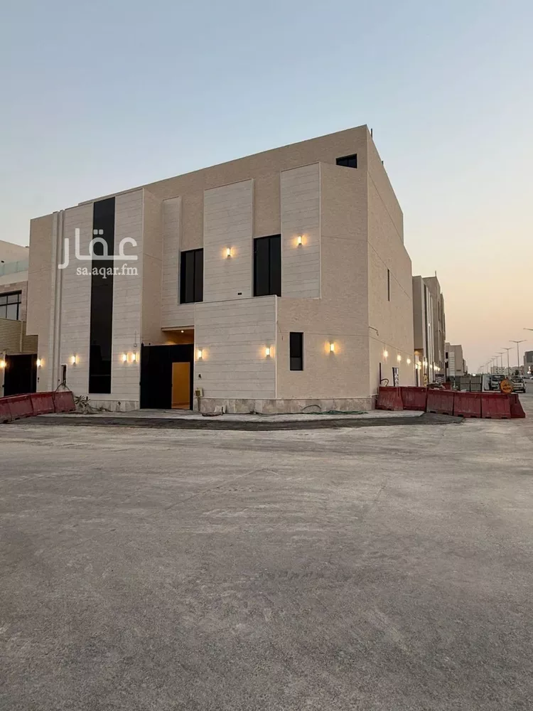 Villa for Sale in Riyadh Al Mahdiyah