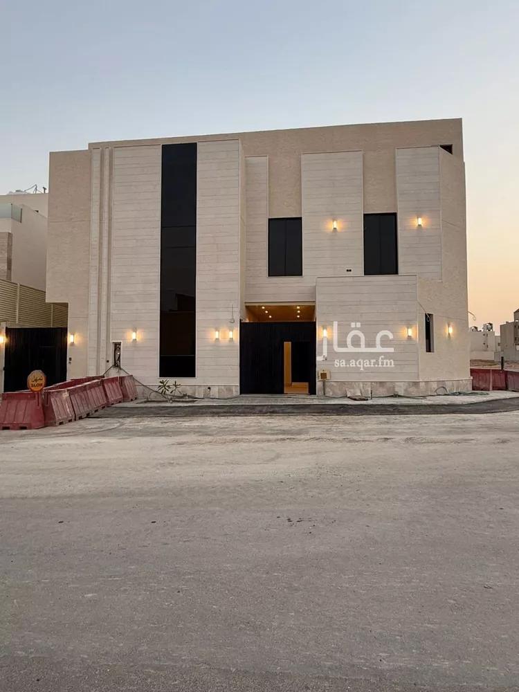 فيلا للبيع في شارع محمد بن هبة الله, حي المهدية, مدينة الرياض, منطقة الرياض صورة 2