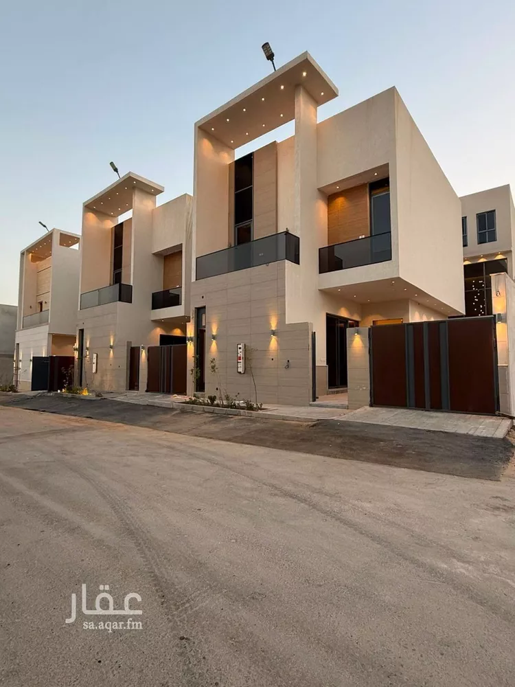فيلا للبيع في شارع عبداللطيف بن المبارك, حي المهدية, مدينة الرياض, منطقة الرياض صورة 3