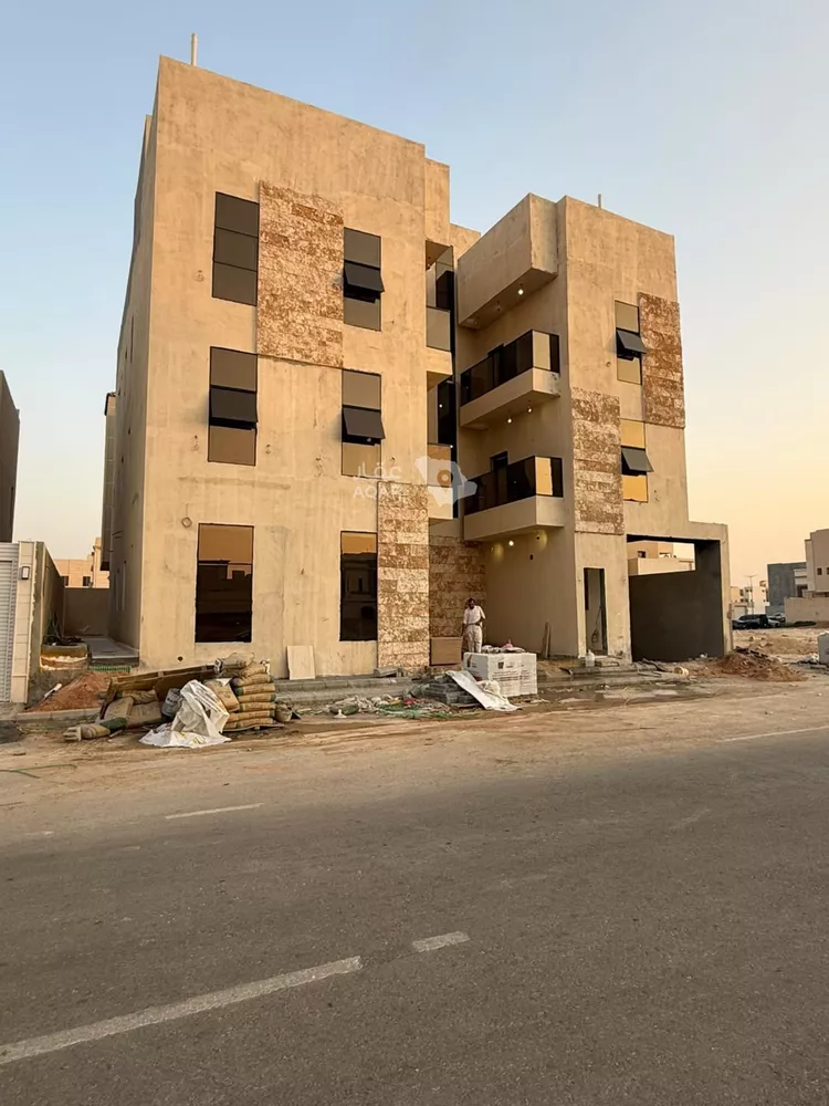 Building for Sale in Riyadh Al Mahdiyah صورة 3