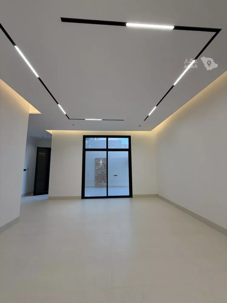 Villa for Sale in Riyadh Al Mahdiyah 15