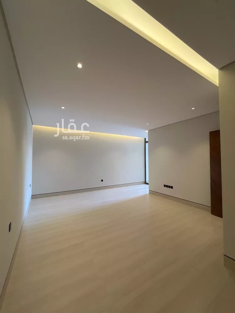 دور للبيع في شارع عاصم بن قيس, حي الرائد, مدينة الرياض, منطقة الرياض صورة 2