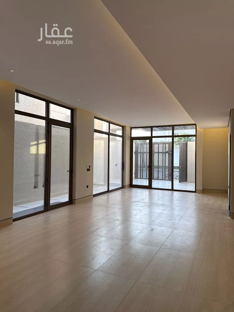 Floor for Sale in Riyadh Ar Raid صورة 3