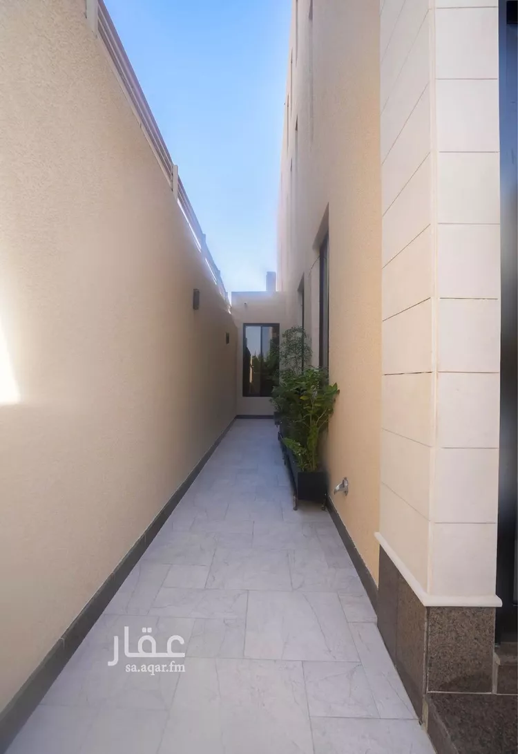 Floor for Sale in Riyadh Al Malqa صورة 4