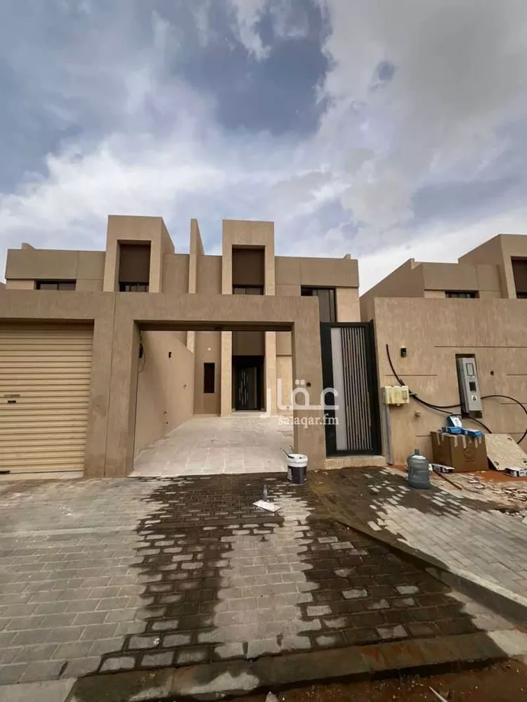Villa for Sale in Riyadh King Khalid International Airport