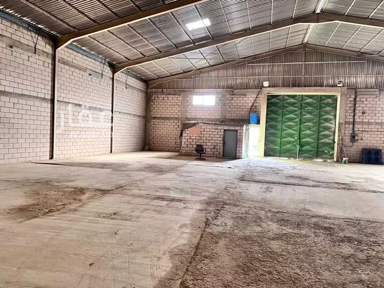 Warehouse for sale in Riyadh Al Faisaliyah