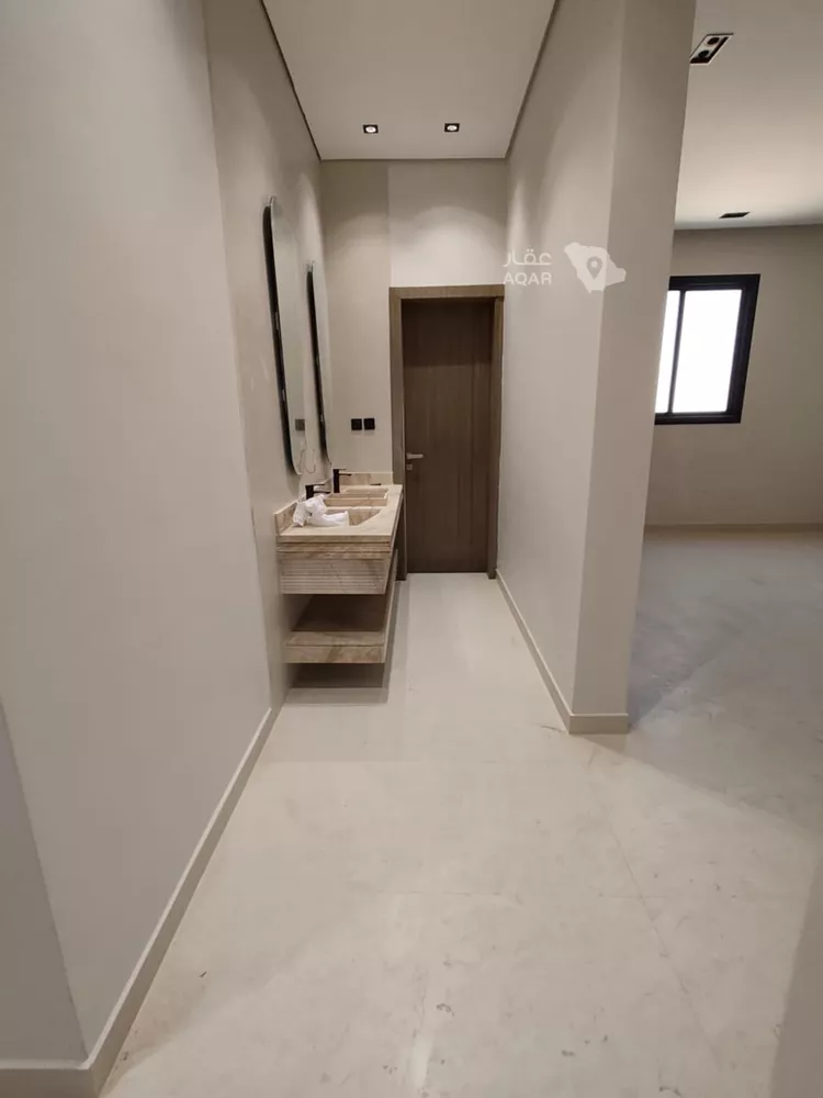 Floor for Rent in Riyadh Dahiat Namar 7