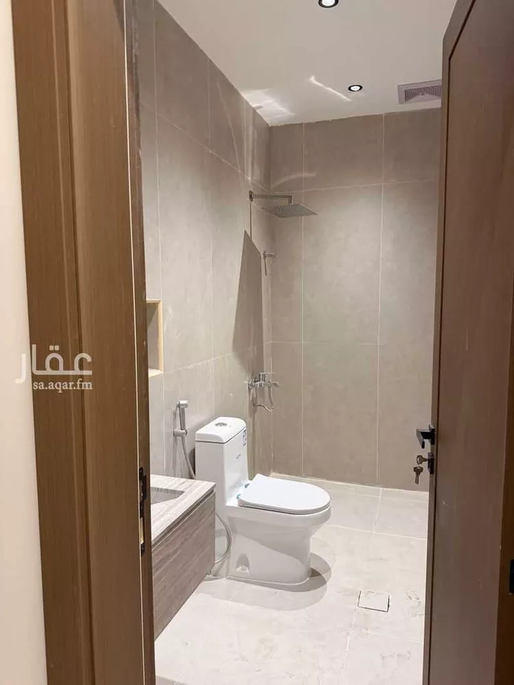 شقة للبيع في شارع ابو عبيدة عامر بن الجراح, حي الشعلة, مدينة الدمام, المنطقة الشرقية صورة 2