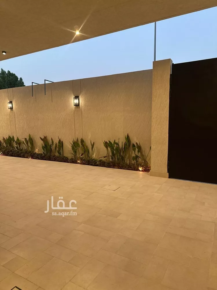 دور للبيع في شارع جبل مرخة, حي القادسية, مدينة الرياض, منطقة الرياض 7