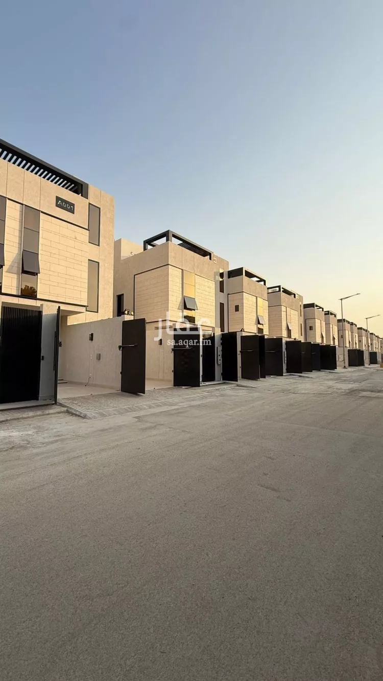 دور للبيع في شارع جبل مرخة, حي القادسية, مدينة الرياض, منطقة الرياض