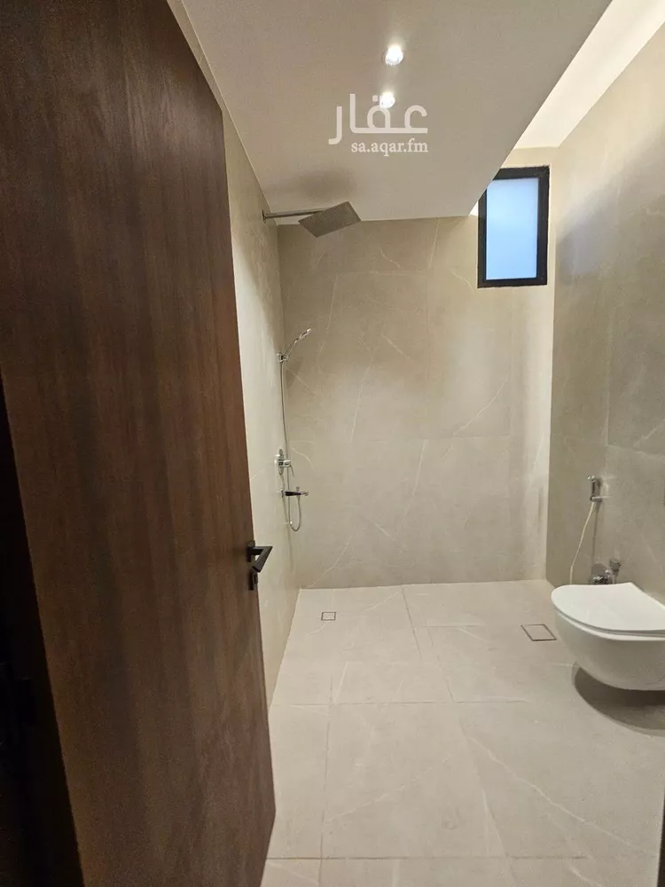 Villa for Sale in Riyadh Al Malqa 10