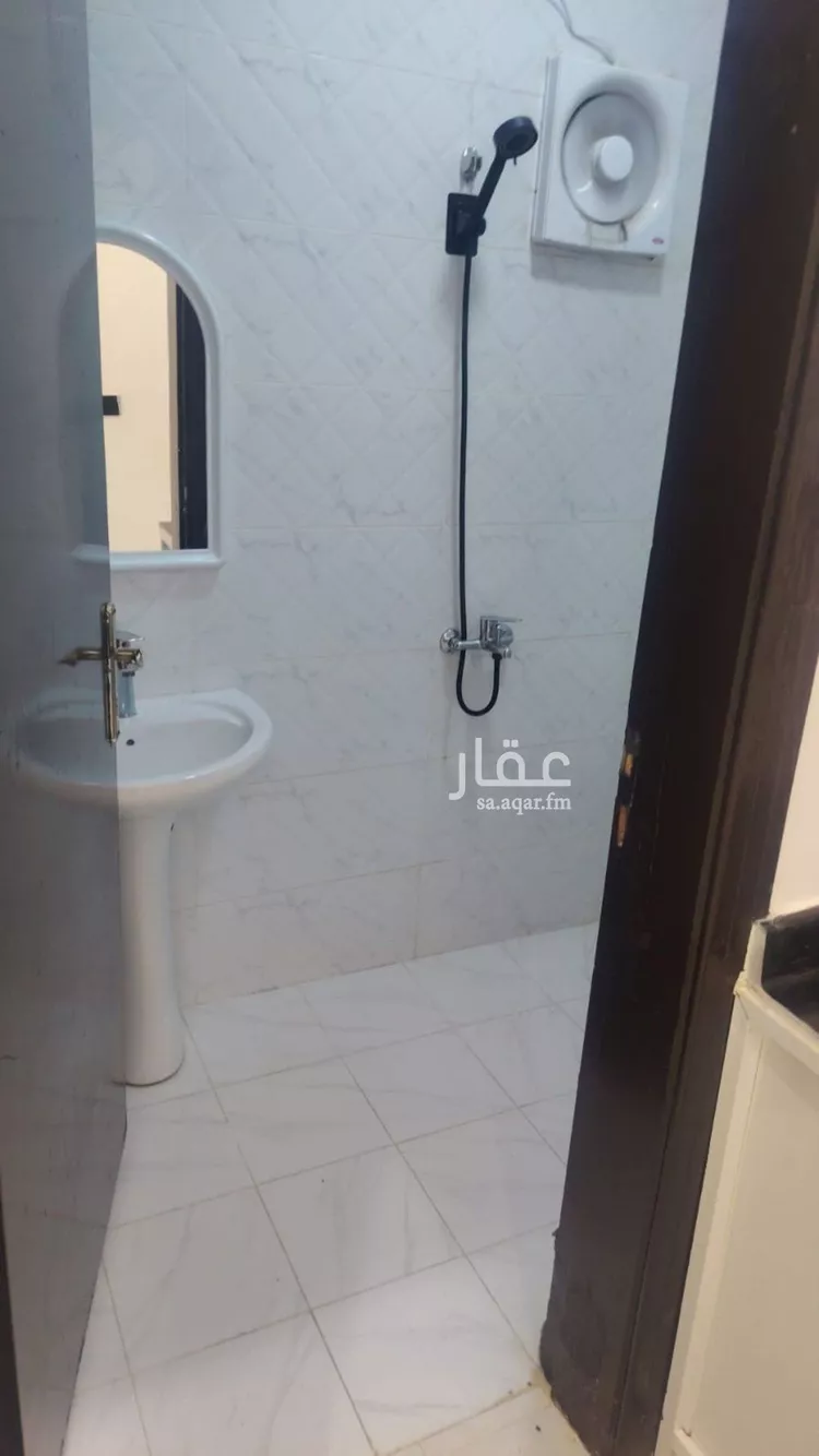 شقة للإيجار في شارع البحر المتوسط, حي العقيق, مدينة الرياض, منطقة الرياض 15