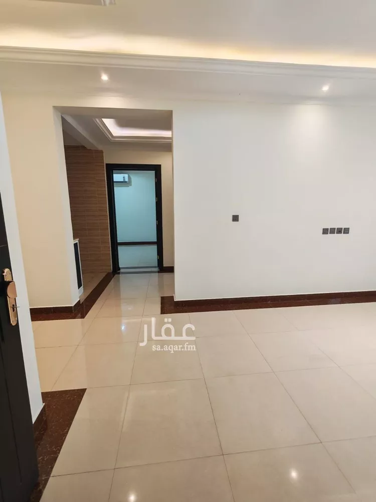 شقة للإيجار في شارع  عبدالله ابن سعود ابن عبدالعزيز, حي إشبيلية, مدينة الرياض, منطقة الرياض صورة 2