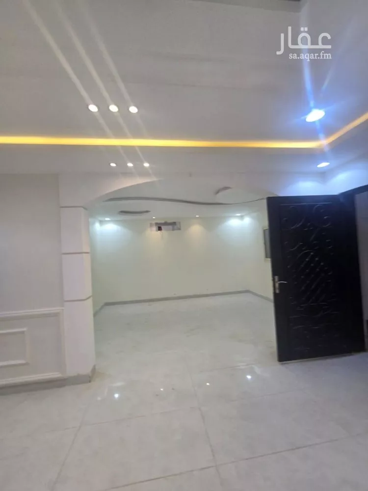 شقة للإيجار في شارع الشيخ حسن بن حسين بن علي, حي الملك فيصل, مدينة الرياض, منطقة الرياض صورة 2
