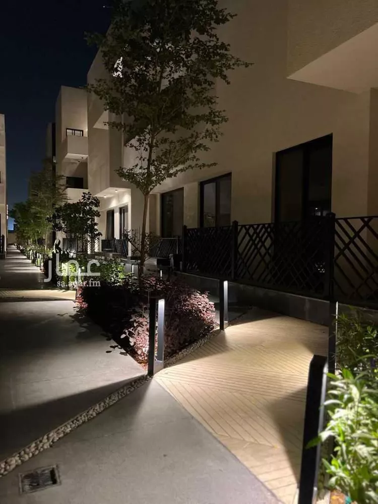 شقة للإيجار في شارع محمد بن عبدالعزيز الدغيثر, حي الملقا, مدينة الرياض, منطقة الرياض صورة 2