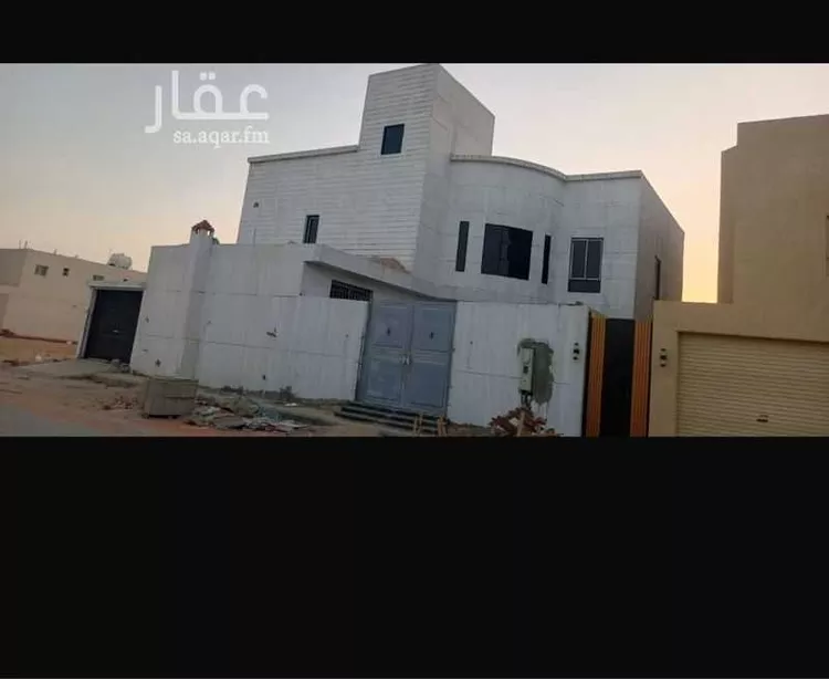 Villa for Sale in Thadiq Al Janadriyah
