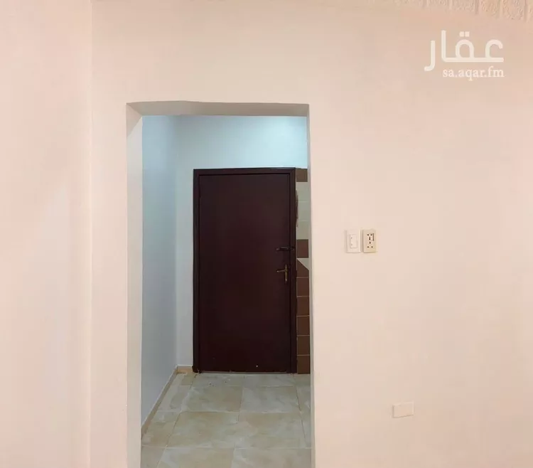شقة للإيجار في شارع اسماعيل بن اويس, حي بدر, مدينة الدمام, المنطقة الشرقية صورة 2
