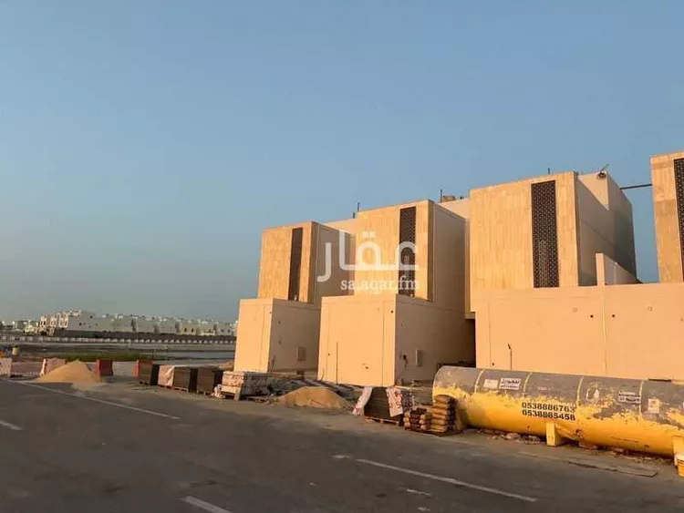 فيلا للبيع في شارع عبدالرحمن بن كعب الانصاري, حي الأمواج, مدينة الخبر, المنطقة الشرقية صورة 4