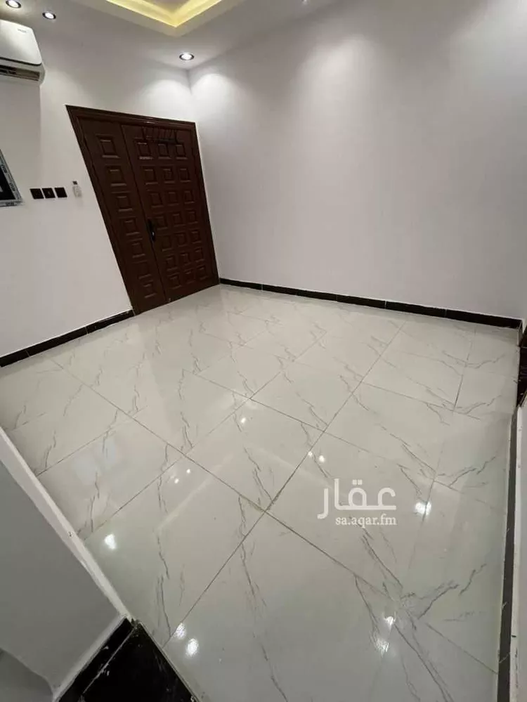 شقة للإيجار في شارع  عبدالله العنقري, حي الورود, مدينة الرياض, منطقة الرياض صورة 4